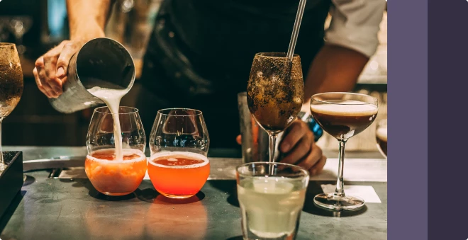 Evento sem bebida de qualidade e um bom serviço de bar não rola, né? 