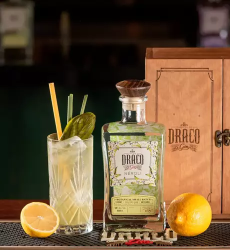 Gin Draco Néroli, tem seu lançamento 100% digital